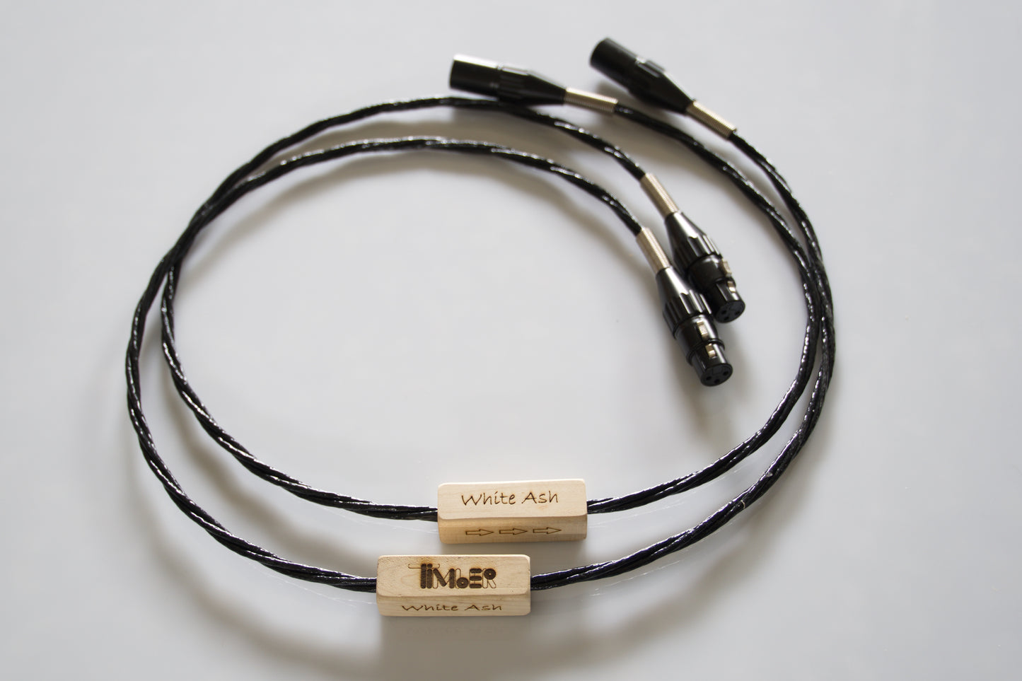 White Ash interlink XLR
