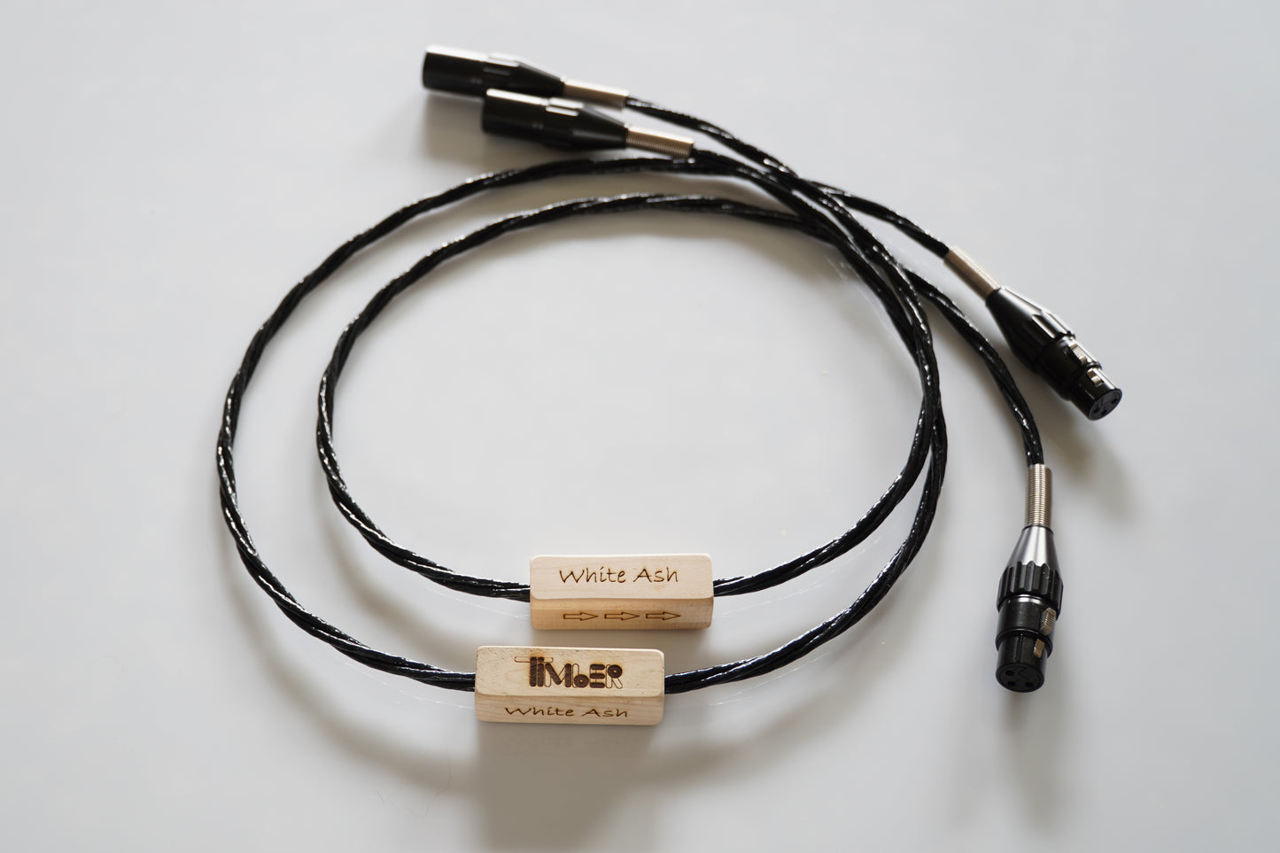 White Ash interlink XLR